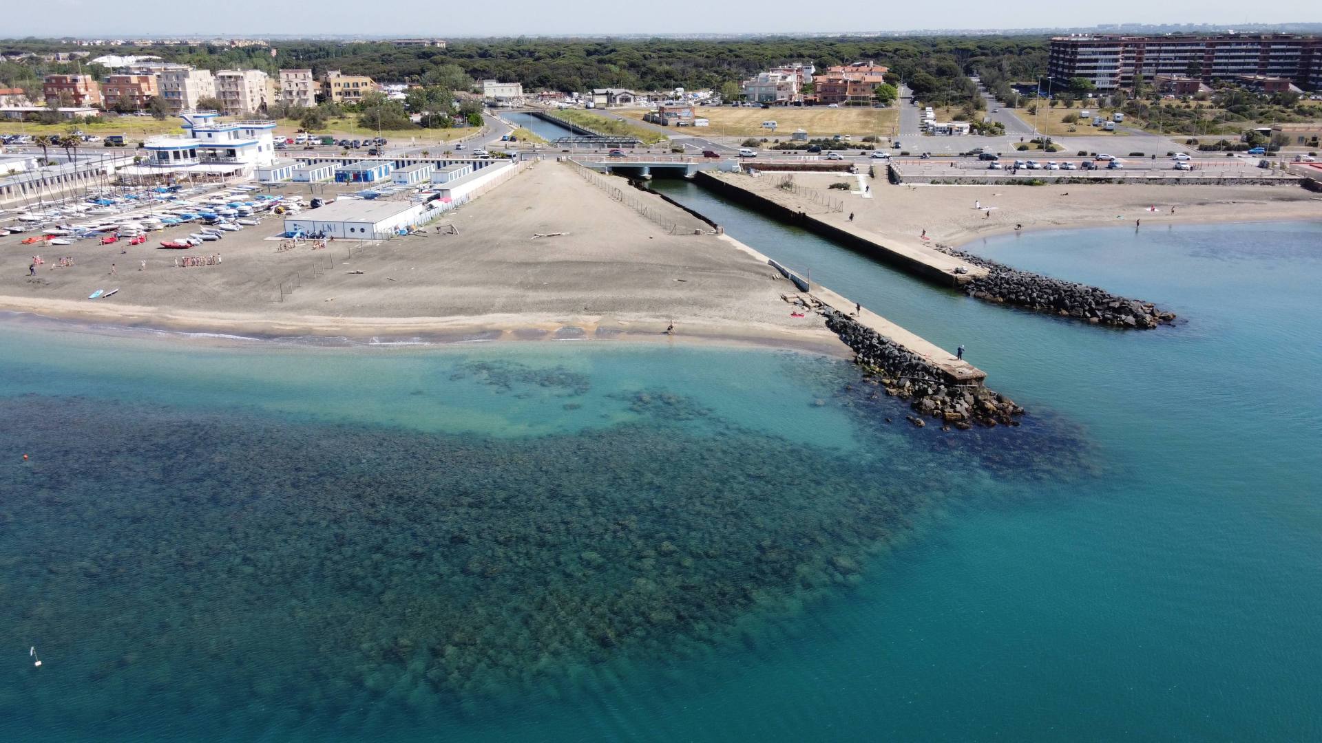 Ostia tra futuro e passato: l''insabbiamento del Canale dei Pescatori